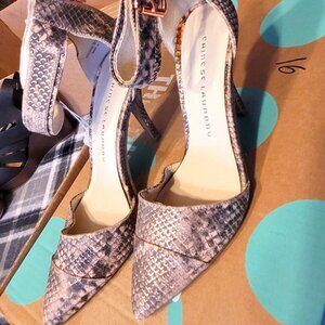 P374-NWOT Chinese Laundry Rose Gold Snake Heels SZ 7.5